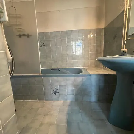 La - N° 06 - T2 Classe**